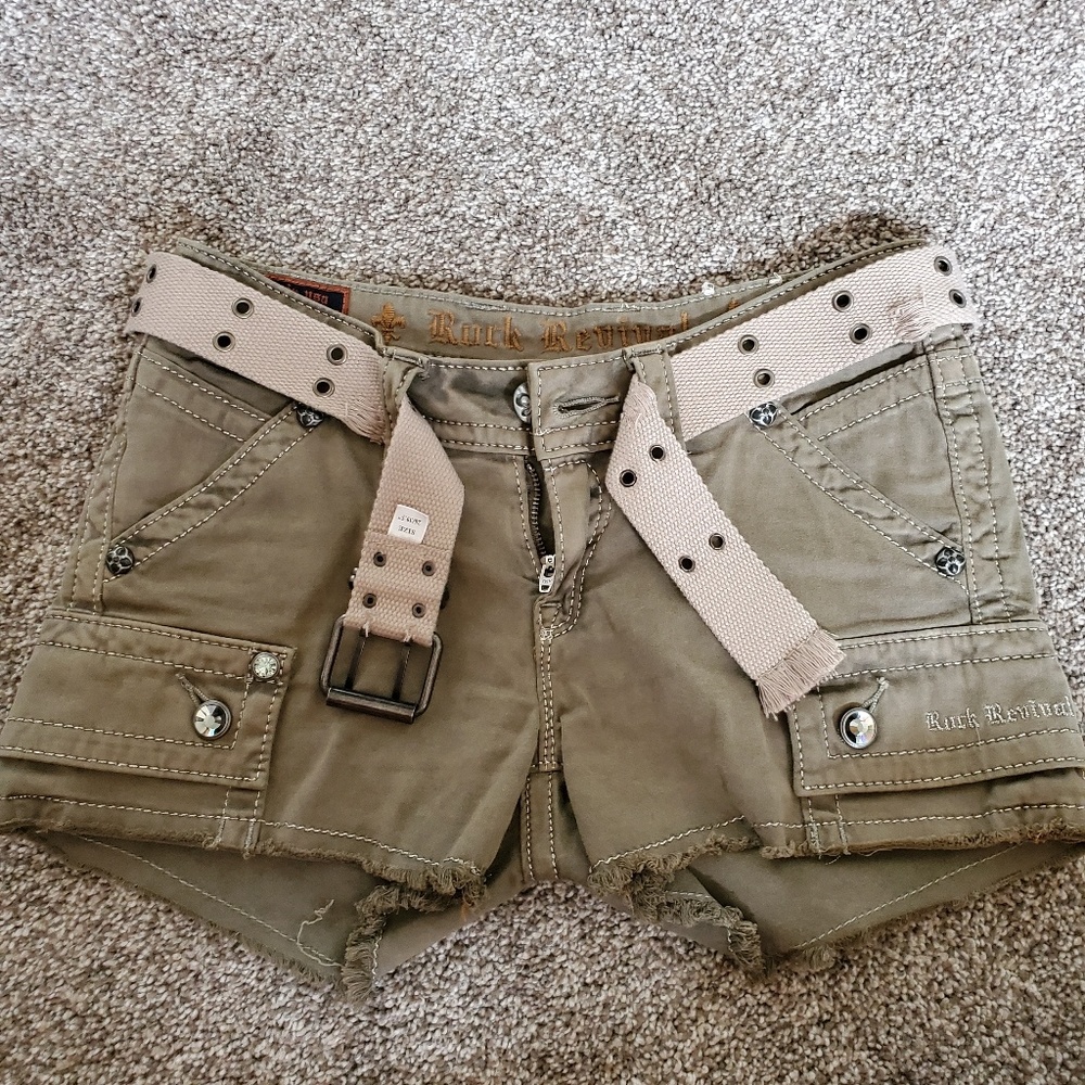 Khaki Jean Rock revival shorts